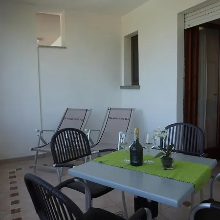 假日公园 维拉吉奥马雷卢布公寓式酒店 5*