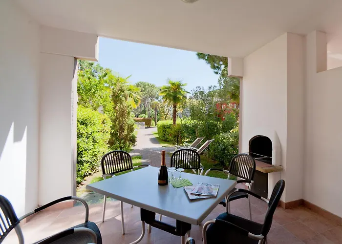 Villaggio Mare Blu بيبيوني