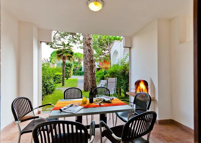 Kompleks wypoczynkowy Villaggio Mare Blu 3*
