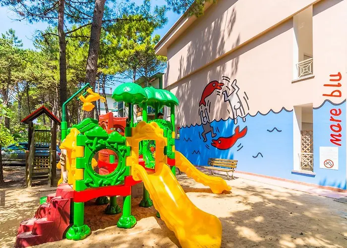 منتزه العطل Villaggio Mare Blu 3*